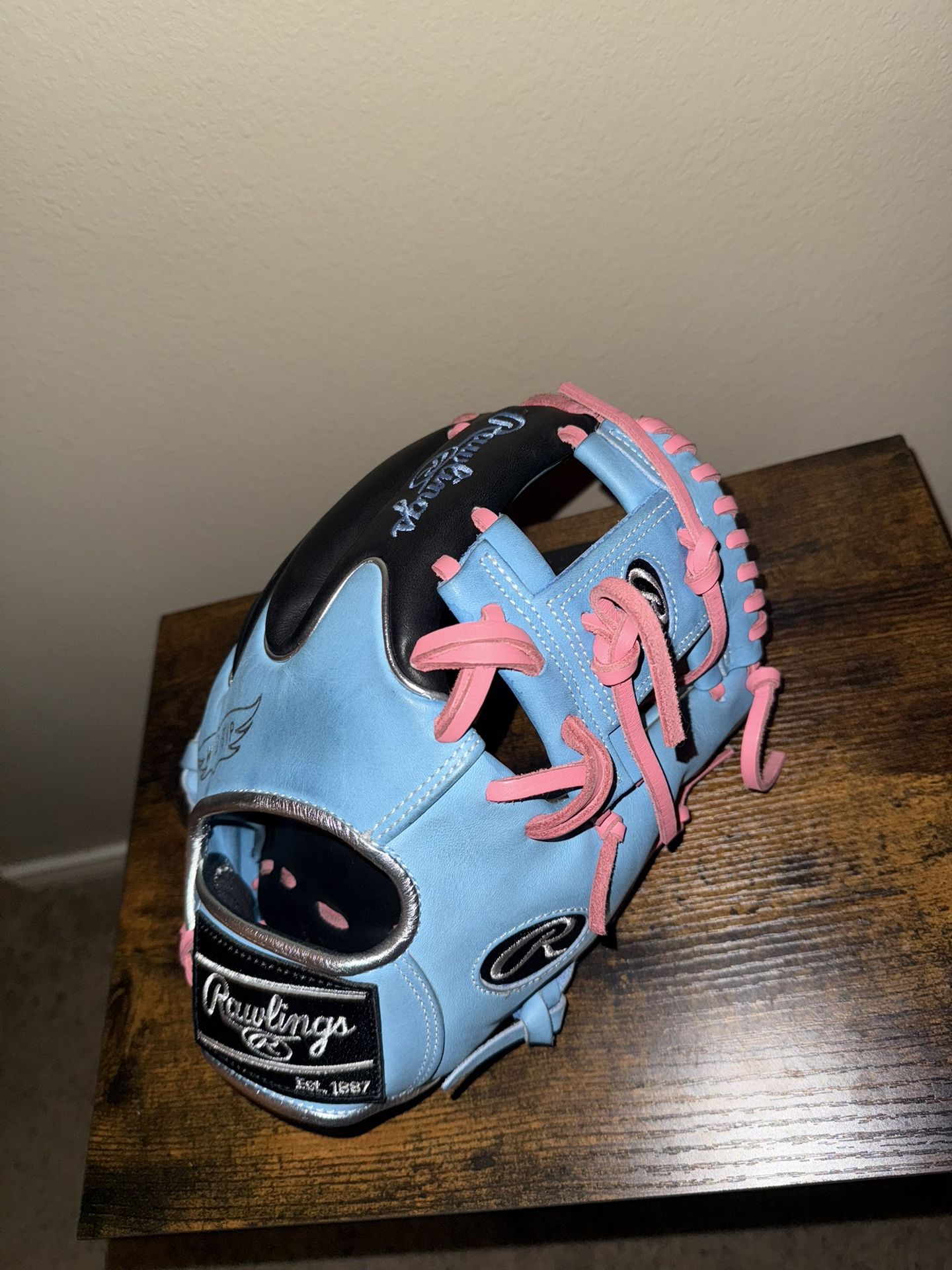 Rawlings Heart Of The Hide Wing Tip 11.5” Baseball Glove