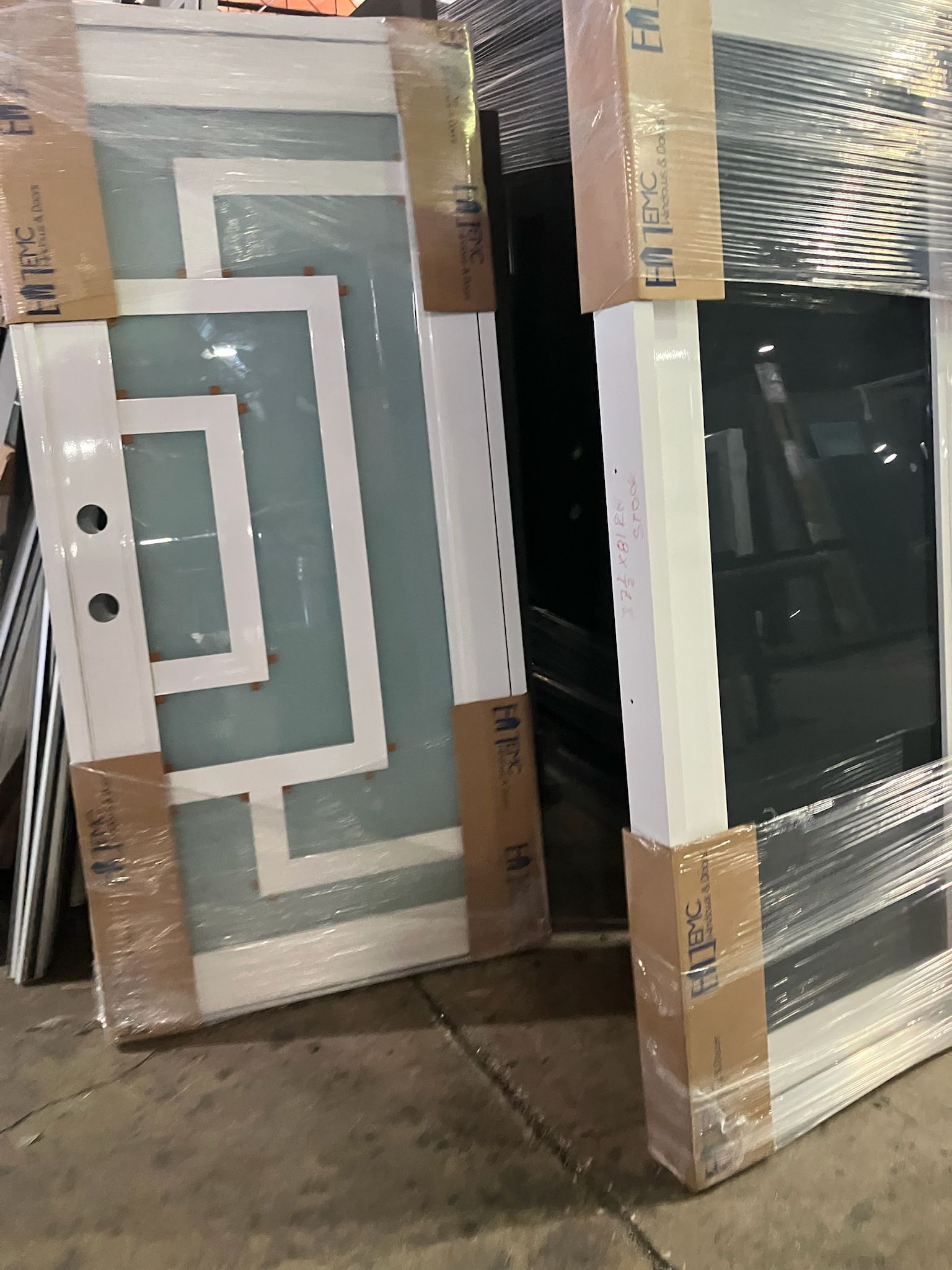 Ventanas Y Puertas Contra Impacto, En Venta