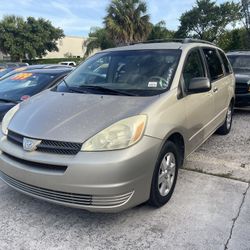 2005 Toyota Sienna