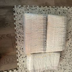 pamper diapers size 1 & newborn