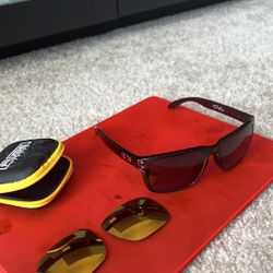 Oakley Holebrook Sunglasses With Original Gold Lenses 