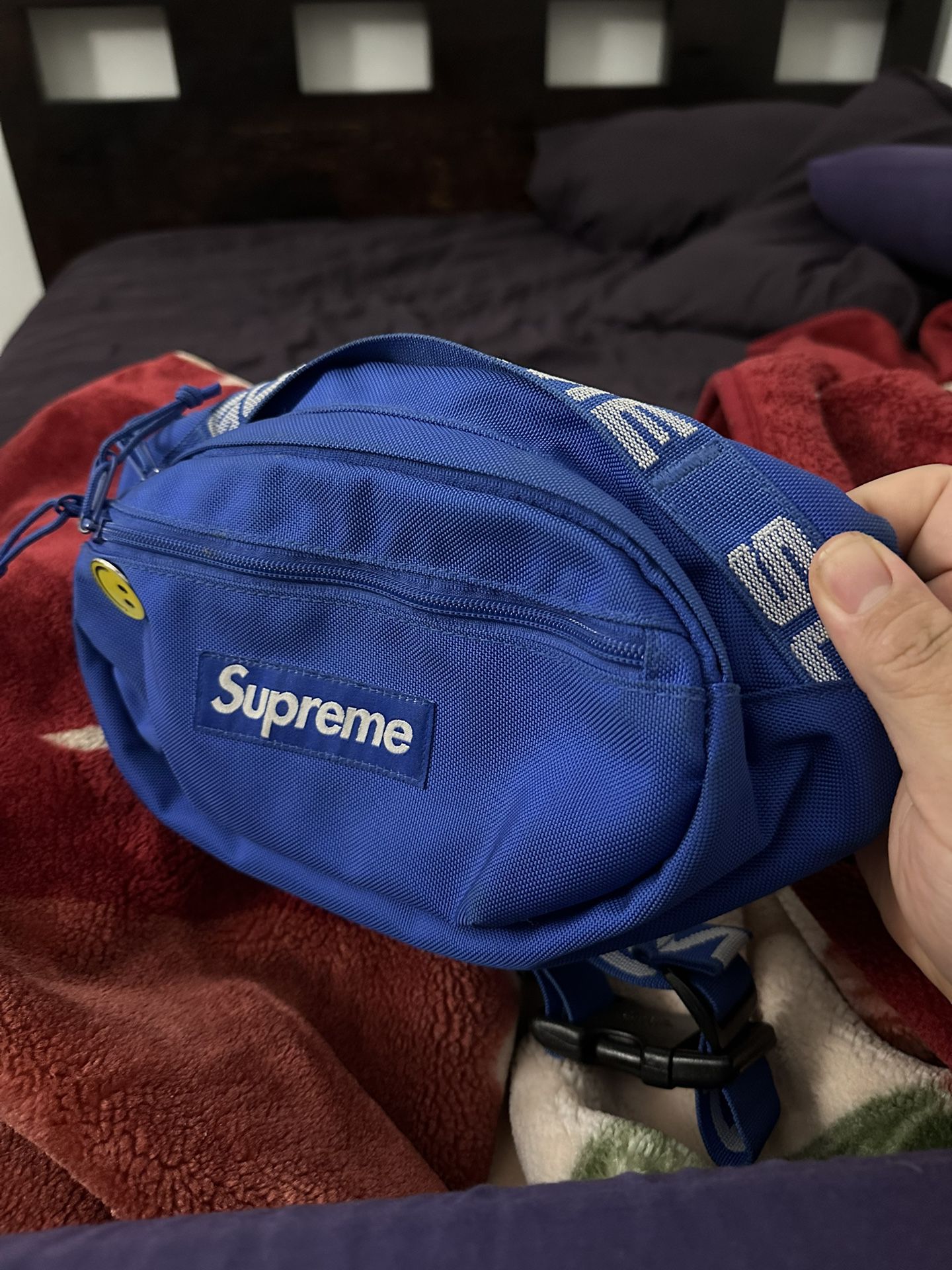 Brand New Supreme SS18 Red Waist Bag Chest Bag Messenger Fanny Pack –  Unisex for Sale in Ossining, NY - OfferUp