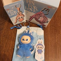 Labubu Pin For Love Series Set Letter O