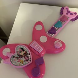 Minnie Mouse Guitar