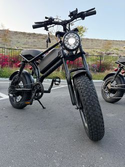 E-bike brand new in box! Warranty and invoice is provided, sales taxes applying..