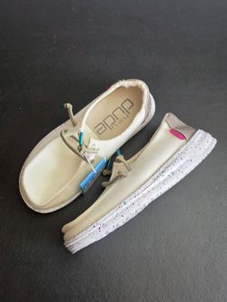 Hey Dude Wendy Youth Girls Disco White No Tie  Slip-On On Shoes  ~ Size 11 ~ NWT