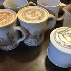 Cups 