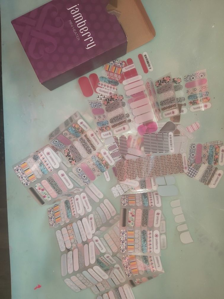 Jamberry nails and mini heater