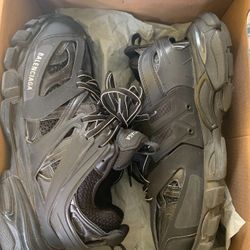 Black Balenciaga Track Sneaker
