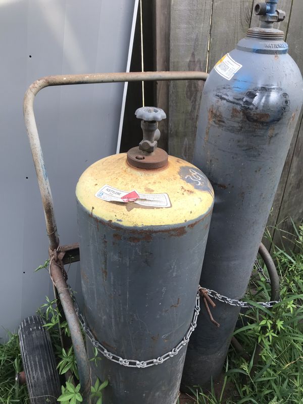 Oxygen and acetylene tanks w cart for Sale in Houston, TX OfferUp