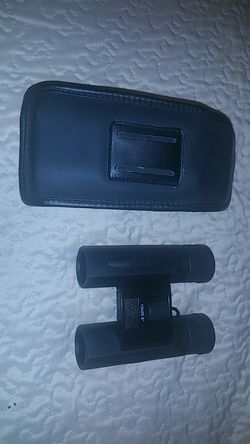 Nikon sportstar 10 x 25 binoculars excellent condition