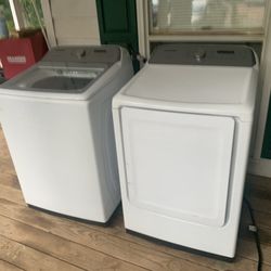 Samsung Washer And Dryer Set 