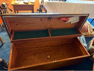 Mid Century Modern Lane Cedar Blanket Chest