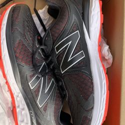New Balance running Shoes