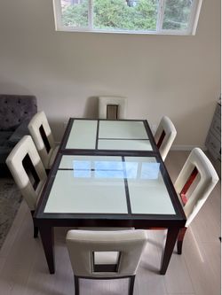 Modern Extendable Dining Table Set – Includes 8 Chairs (66" with extension up to 78")