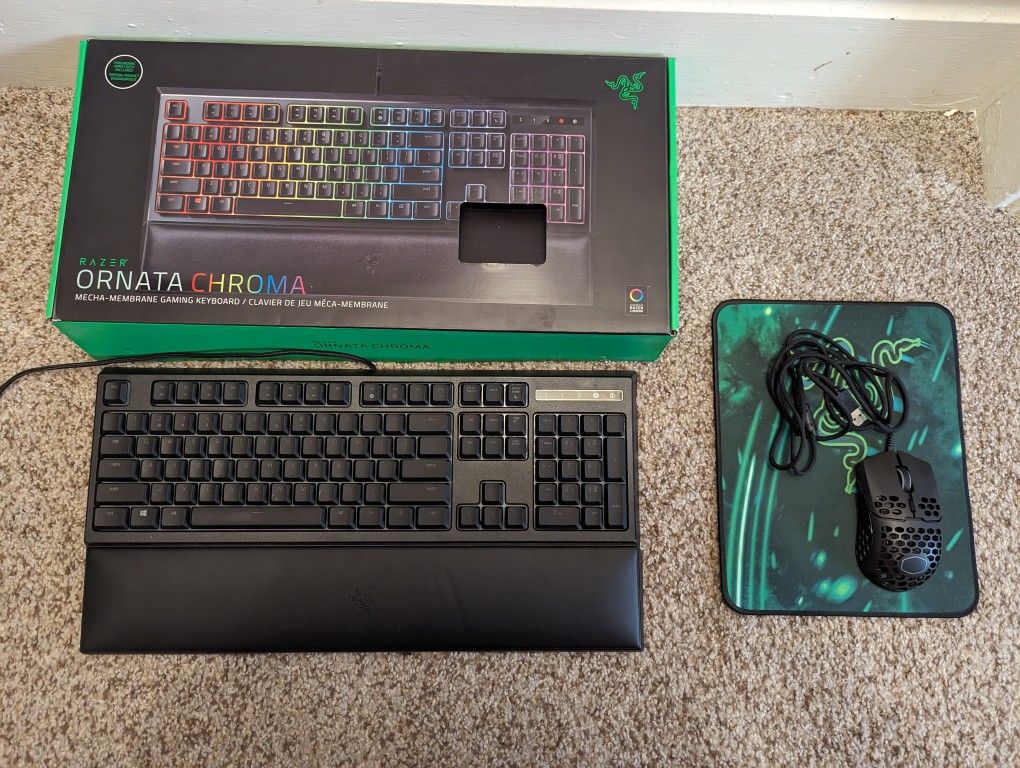 Razer Ornata Chroma Gaming Mecha-Membrane Keyboard with RGB Lighting