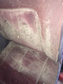 Red. Bucket Seats Gm No Motor