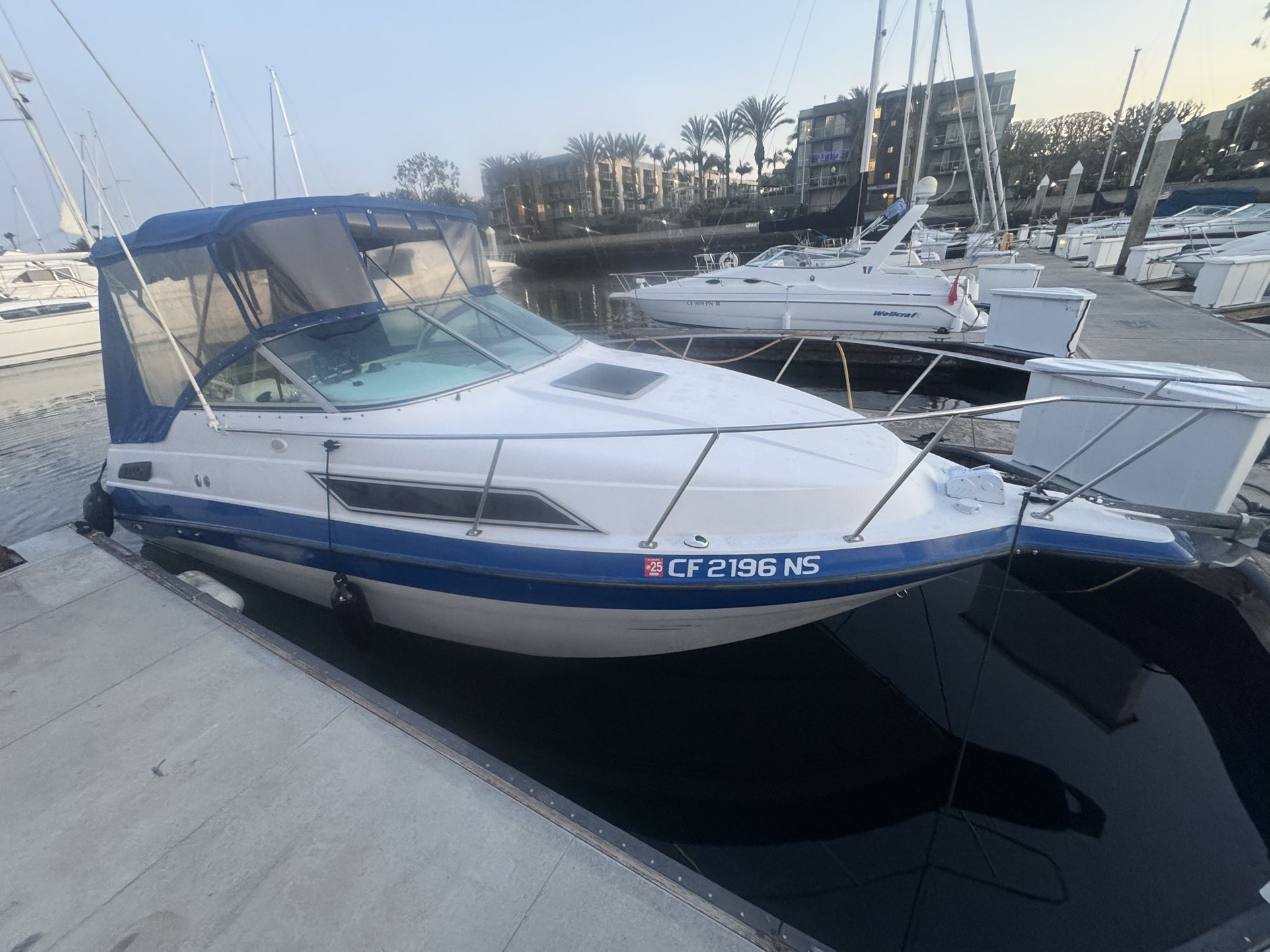 1995 Chapparal Power Boat