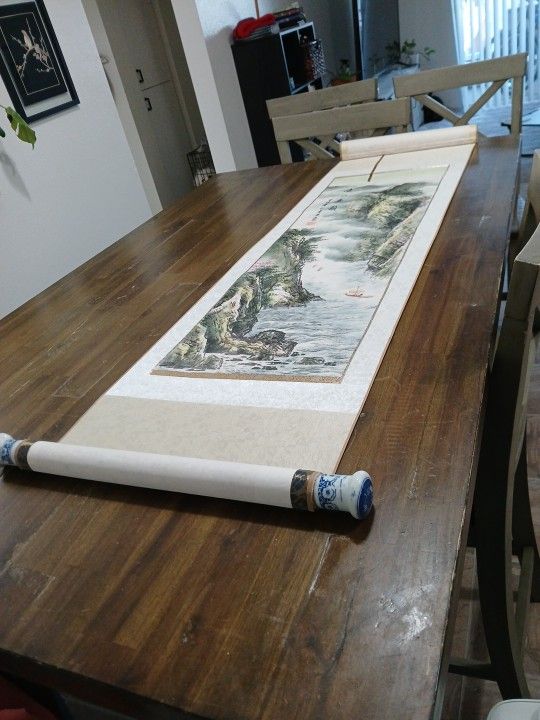 Vintage Scroll