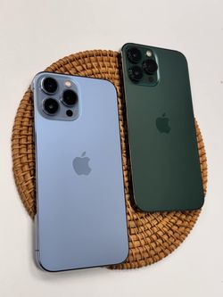  🚀  iPhone 13 Pro Max 5G– Premium Features, Only $5 Down to Start! - Smartphone