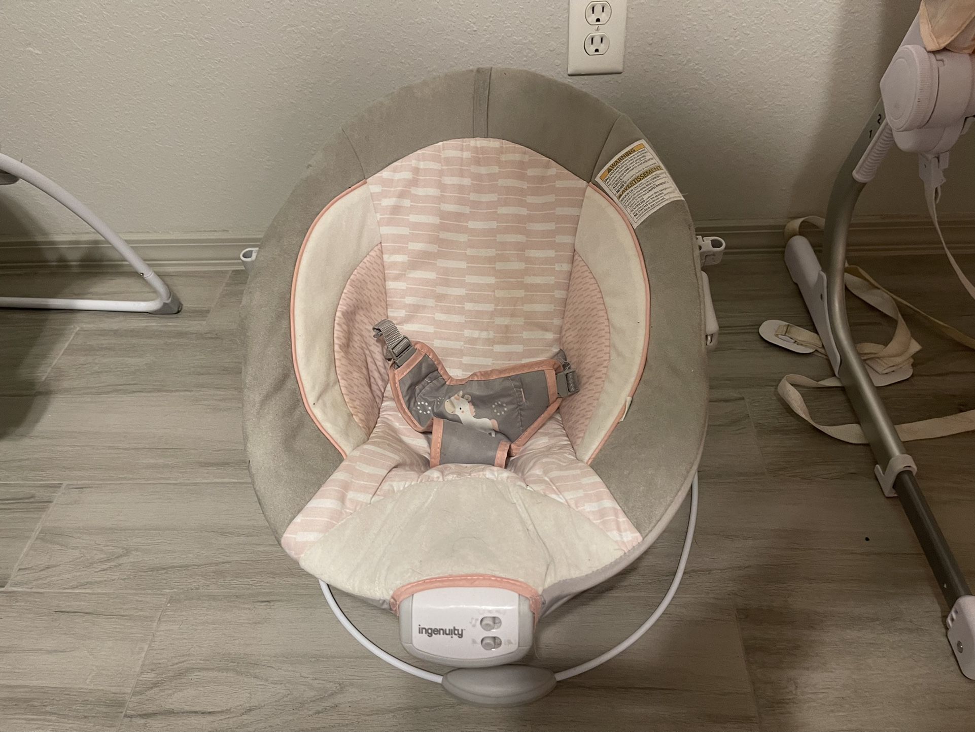 Baby Vibrating Chair/ Bouncer 