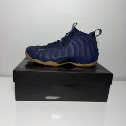 Nike Foamposite size 13