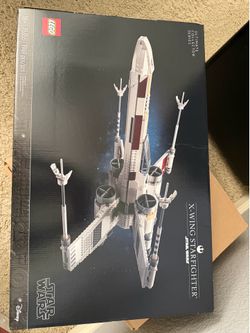 X Wing LEGO set