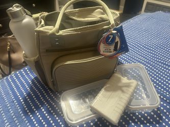 7-Piece Insulated Lunch Tote Set, Sage Green, NEW