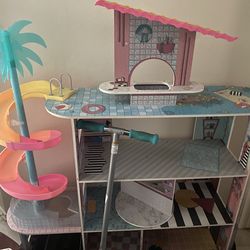 Free doll house no accessories