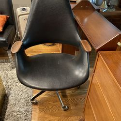 Mid Century Desk Chair