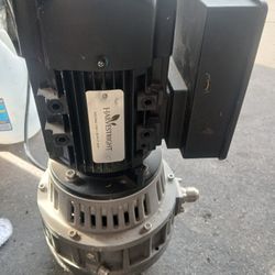 Vacuum Pump Semy New