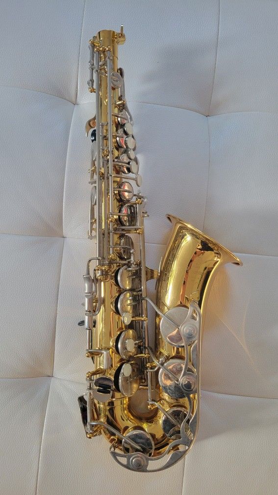 Yamaha Advantage (YAS-200ADII) Alto Saxophone