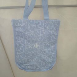 Blue Lululemon Reusable Bag 