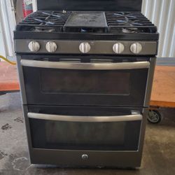GE DOUBLE OVEN GAS STOVE 