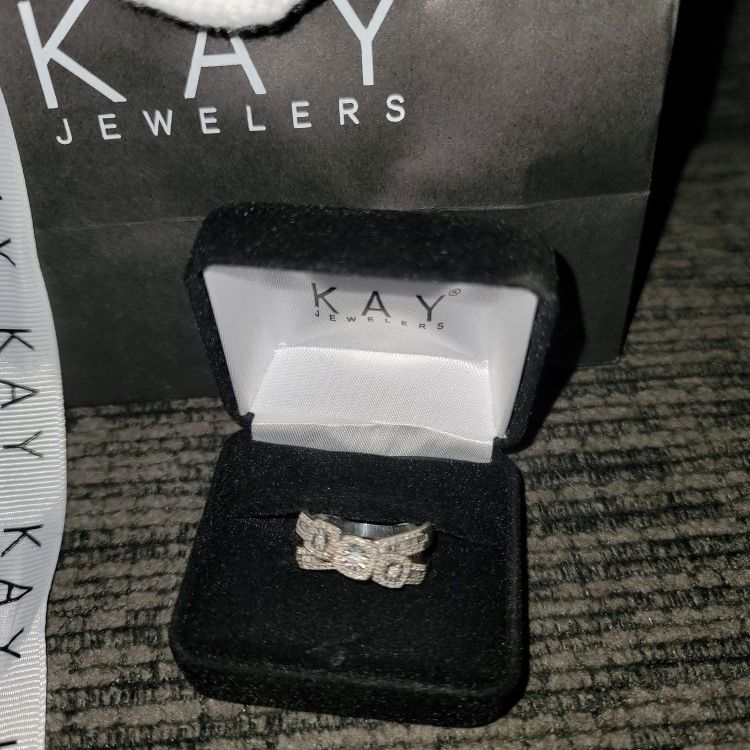 'Kay Jeweler' Diamond 1/4 ct tw. Sterling Silver.