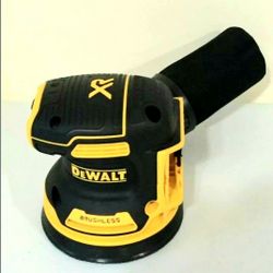 DCW210 DeWALT 20V Max 5" Random Orbit Palm Sander Tool Only