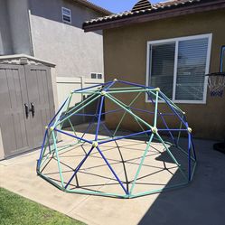 10 ft Dome Jungle Gym