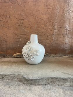 White flower vase
