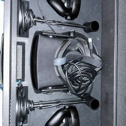 Oculus - Rift + Touch Virtual Reality Headset Bundle
