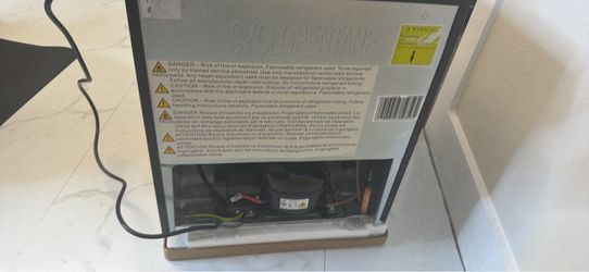 $100   fridge