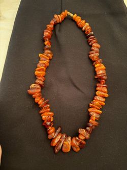 Vintage Natural Amber Necklace in Rich Honey-Orange