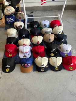 Fitted hats and Snapbacks