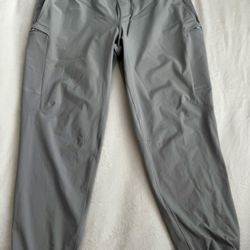 Men’s Lululemon License to Train Cargo Jogger XL
