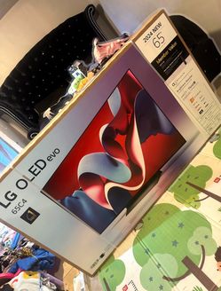 65” LG 4k 144HZ OLED Smart TV EVO AI