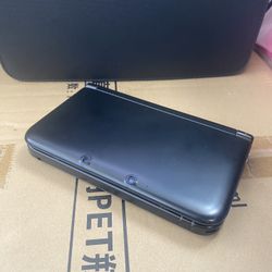 Nintendo 3DS XL