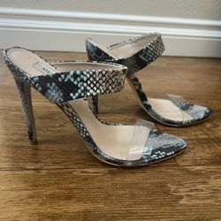 Steve Madden Size 8 Snake Print Heels