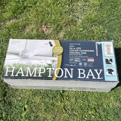 HAMPTON BAY Mena 54 in. White Color Changing Integrated LED Indoor/Outdoor Matte White Ceiling Fan with Light
