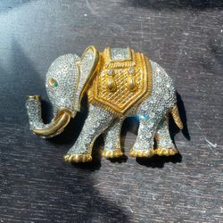 Elephant Pin 