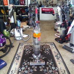 Vacuum Cleaner 