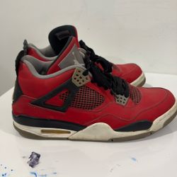 Jordan 4 Retro